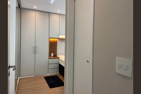 Apartamento à venda com 84m², 3 quartos e 2 vagas Apartamento à venda com 84m², 3 quartos e 2 vagasSuíte