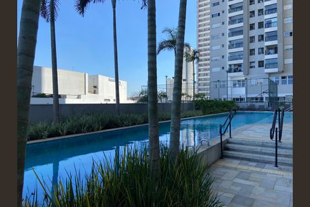 Apartamento à venda com 84m², 3 quartos e 2 vagas Apartamento à venda com 84m², 3 quartos e 2 vagasÁrea comum - Piscina