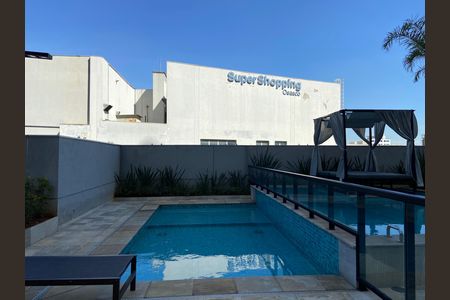 Apartamento à venda com 84m², 3 quartos e 2 vagas Apartamento à venda com 84m², 3 quartos e 2 vagasÁrea comum - Piscina