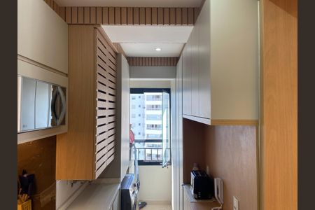 Apartamento à venda com 84m², 3 quartos e 2 vagas Apartamento à venda com 84m², 3 quartos e 2 vagasCozinha