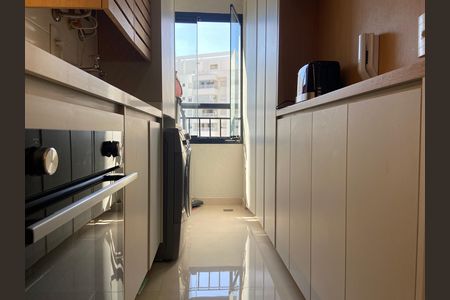 Apartamento à venda com 84m², 3 quartos e 2 vagas Apartamento à venda com 84m², 3 quartos e 2 vagasCozinha