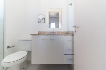 Apartamento para alugar com 100m², 3 quartos e 2 vagasBanheiro da Suíte