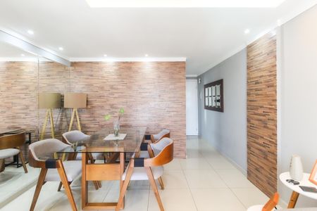 Apartamento à venda com 70m², 3 quartos e 1 vagaSala