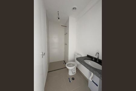 Studio à venda com 27m², 1 quarto e 1 vaga Studio à venda com 27m², 1 quarto e 1 vagaFoto 02