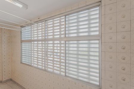 Apartamento à venda com 107m², 2 quartos e sem vagaÁrea de Serviço