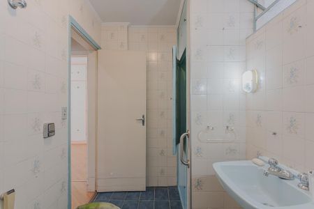 Apartamento à venda com 107m², 2 quartos e sem vagaBanheiro