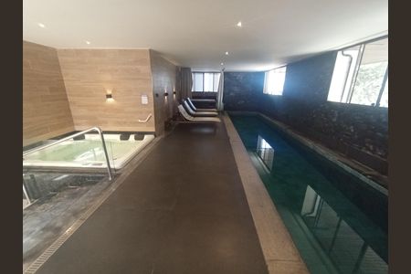 Apartamento à venda com 304m², 4 quartos e 3 vagas Apartamento à venda com 304m², 4 quartos e 3 vagasSpa