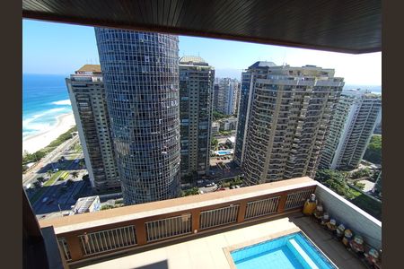 Apartamento à venda com 304m², 4 quartos e 3 vagas Apartamento à venda com 304m², 4 quartos e 3 vagasVista