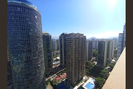 Apartamento à venda com 304m², 4 quartos e 3 vagas