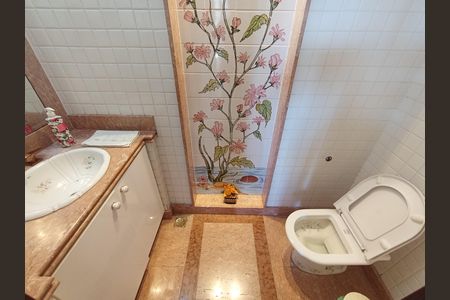 Apartamento à venda com 304m², 4 quartos e 3 vagas Apartamento à venda com 304m², 4 quartos e 3 vagasLavabo