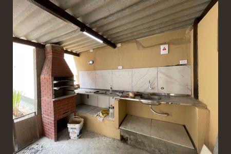 Apartamento para alugar com 65m², 2 quartos e 1 vagaÁrea comum - Churrasqueira