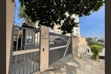 Apartamento para alugar com 65m², 2 quartos e 1 vagaFachada e portaria