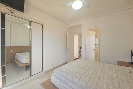 Apartamento para alugar com 180m², 3 quartos e 1 vagaSuíte