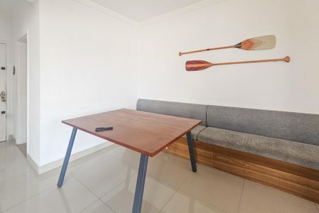 Apartamento para alugar com 3 quartos, 180m² em Jardim Vitoria, Guarujá