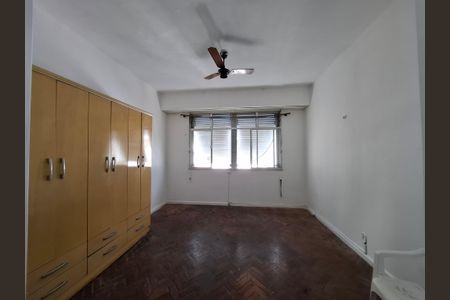 Sala/Quarto  de apartamento para alugar com 1 quarto, 60m² em Lapa, Rio de Janeiro