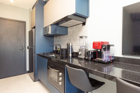 Cozinha de kitnet/studio para alugar com 1 quarto, 24m² em Vila Olímpia, São Paulo