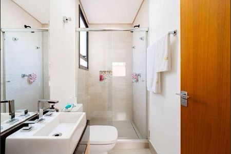 Casa à venda com 420m², 4 quartos e 6 vagas
