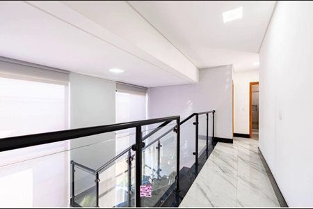 Casa à venda com 420m², 4 quartos e 6 vagas
