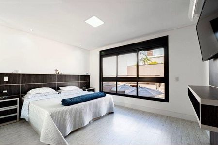 Casa à venda com 4 quartos, 420m² em Cidade Tamboré, Santana de Parnaíba