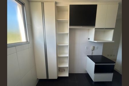 Apartamento para alugar com 70m², 3 quartos e 1 vaga
