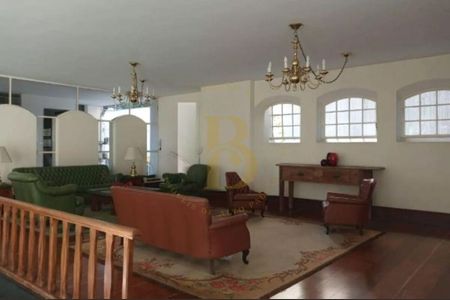 Apartamento para alugar com 3 quartos, 165m² em Cerqueira César, São Paulo