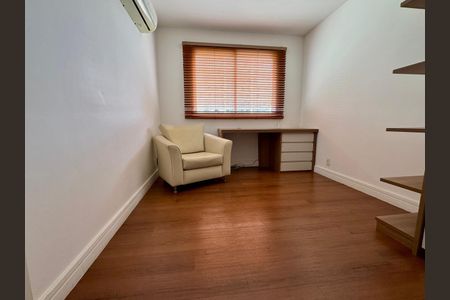 Apartamento à venda com 169m², 3 quartos e 2 vagas
