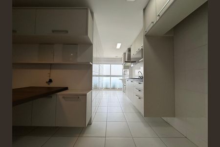 Apartamento à venda com 169m², 3 quartos e 2 vagas