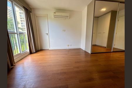 Apartamento à venda com 169m², 3 quartos e 2 vagas