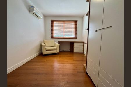 Apartamento à venda com 169m², 3 quartos e 2 vagas