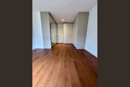 Apartamento à venda com 169m², 3 quartos e 2 vagas