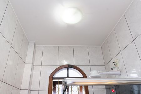 Casa para alugar com 71m², 1 quarto e sem vagaBanheiro da Suíte