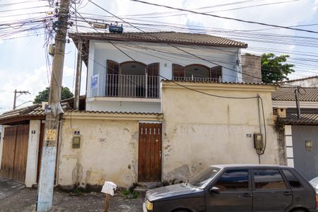 Casa para alugar com 71m², 1 quarto e sem vagaFachada