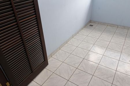 Casa para alugar com 71m², 1 quarto e sem vagaÁrea de Serviço