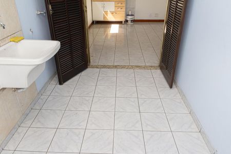 Casa para alugar com 71m², 1 quarto e sem vagaÁrea de Serviço