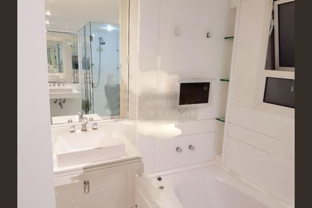 Apartamento à venda com 316m², 4 quartos e 5 vagas