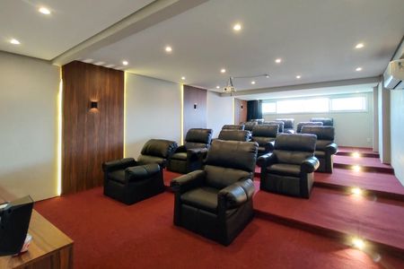 Apartamento para alugar com 71m², 2 quartos e 2 vagas Apartamento para alugar com 71m², 2 quartos e 2 vagasCinema