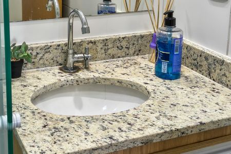 Apartamento para alugar com 71m², 2 quartos e 2 vagas Apartamento para alugar com 71m², 2 quartos e 2 vagasBanheiro