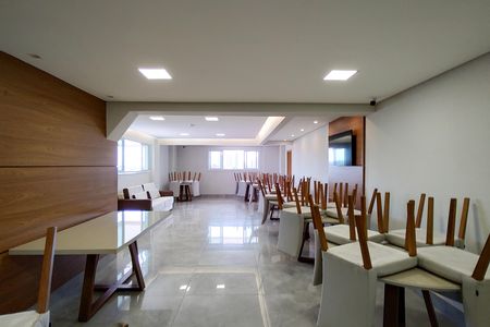 Apartamento para alugar com 71m², 2 quartos e 2 vagas Apartamento para alugar com 71m², 2 quartos e 2 vagasÁrea comum - Salão de festas