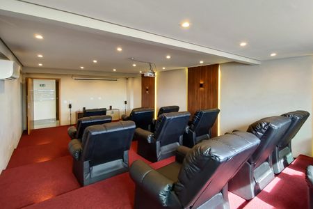 Apartamento para alugar com 71m², 2 quartos e 2 vagas Apartamento para alugar com 71m², 2 quartos e 2 vagasCinema