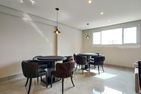 Apartamento para alugar com 71m², 2 quartos e 2 vagas Apartamento para alugar com 71m², 2 quartos e 2 vagasSala de Jogos