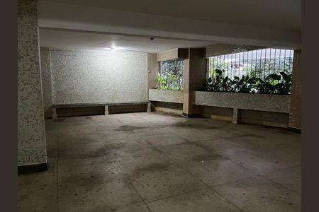 Apartamento à venda com 70m², 2 quartos e 1 vaga