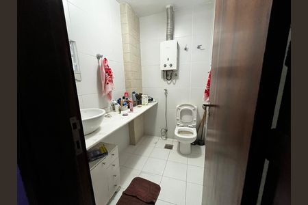 Apartamento à venda com 70m², 2 quartos e 1 vaga