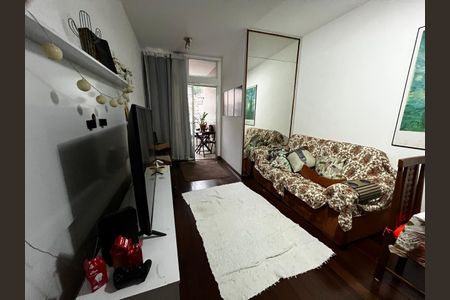 Apartamento à venda com 70m², 2 quartos e 1 vaga