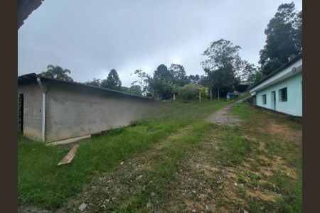 Casa à venda com 3 quartos, 1100m² em Jardim Santa Tereza, São Paulo