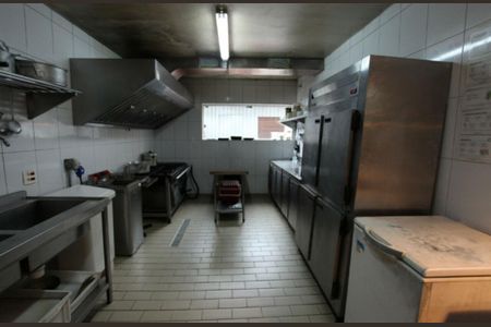 Casa à venda com 1 quarto, 153m² em Chácara Santo Antônio, São Paulo