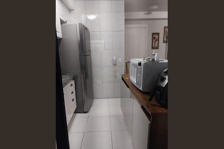 Apartamento à venda com 2 quartos, 56m² em Padroeira, Osasco