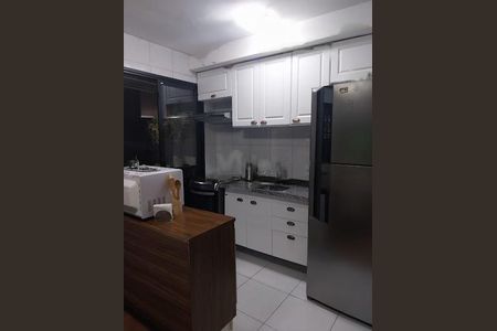 Apartamento à venda com 2 quartos, 56m² em Padroeira, Osasco