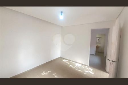 Casa à venda com 2 quartos, 212m² em Km 18, Osasco