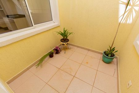 Casa à venda com 115m², 3 quartos e 2 vagasJardim de Inverno