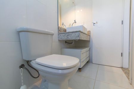 Casa à venda com 115m², 3 quartos e 2 vagasBanheiro 1